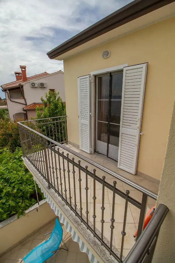 Apartments Ivana Ravni